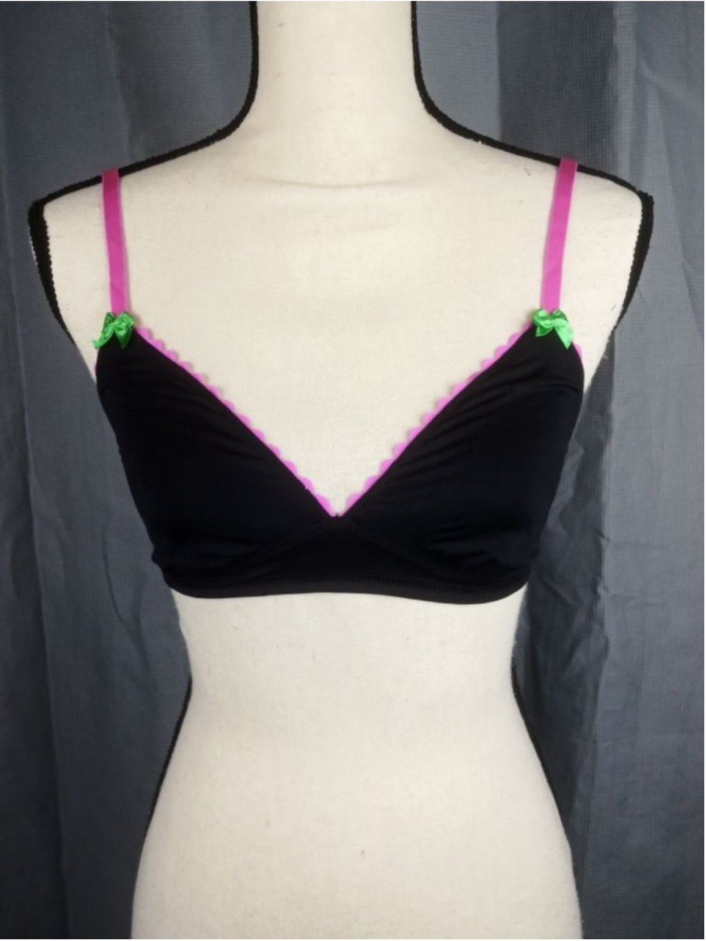 Women's PARADE Black Pink Bikini Top S